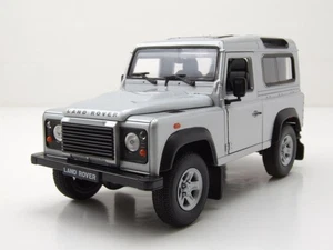 Land Rover Defender Argento Modellino 1:24 Welly - Foto 1 di 9