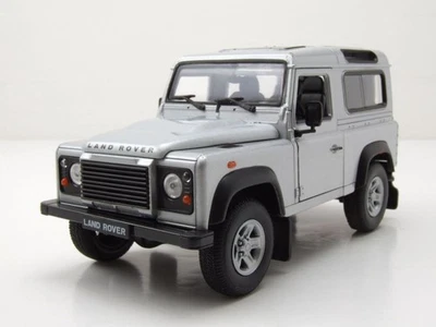 Land Rover Defender Argento Modellino 1:24 Welly - Immagine 1 di 4