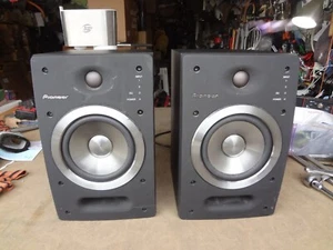 Pioneer S-DJ05 5" Active 2-Way Reference Studio Monitor Speakers Matching Pair - Picture 1 of 5