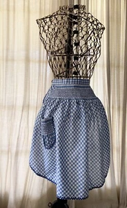 VTG 50's Gingham Hostess Apron Smocked With Ric Rack Trim Pristine A2-15 - Picture 1 of 9