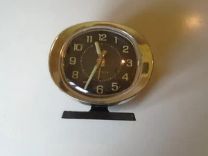 Reloj despertador de cuerda Westclox Baby Ben vintage que brilla en manos oscuras probado funcionando - Imagen 1 de 5