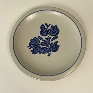 Vintage Yorktowne Dinner 10" plate stoneware Pfaltzgraff 70's Blue flowers - Picture 1 of 7