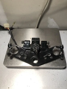 1984 KAWASAKI GPZ1100 UPPER TRIPLE TREE LOOK!!!!!!Free shipping!!!! makeoffer!!! - Picture 1 of 8