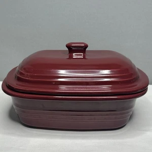 Pampered Chef Traditions Burgundy Covered Baker 3.1 Qt Stoneware - Picture 1 of 9