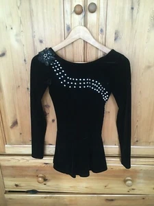 Figure skating competition dress GENUINE Swarovski crystals / Dance costume - Picture 1 of 4