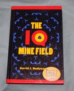 The IQ Minefield by David J. Bodycombe HC 1996 - Picture 1 of 4