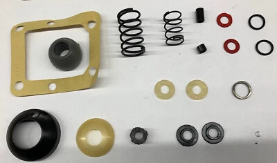 TRIUMPH 519770 HERALD, VITESSE, SPITFIRE & GT6 3 RAIL GEARBOX GEAR LINKAGE KIT - Image 1 of 4