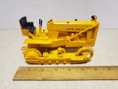 Toy Ertl John Deere 430 Crawler for parts 1/16 - Image 1 of 4