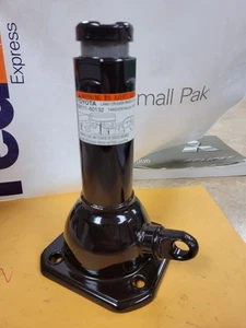 2010-2024  TOYOTA/LEXUS 4 RUN OTHERS BOTTLE JACK 09111-60132  1800KG /3970LB OEM - Bild 1 von 8
