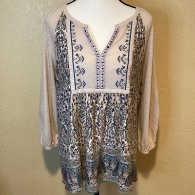 Camisa túnica vintage America gola dividida bege, estampa floral bordada - Imagem 1 de 4