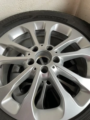 4 Winter Kompletträder für MB GLA Uniroyal WinterExpert 215/60 R17 96H - Bild 1 von 4