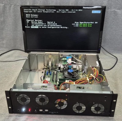 Geutebrück G-Scope 3000+/7-PB 19" Video Aufnahme Server für Überwachungskameras - Bild 1 von 4