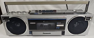 Reproductor de casete estéreo AM/FM Panasonic Ambience RX-F2 de colección Boombox - FUNCIONA - Imagen 1 de 13
