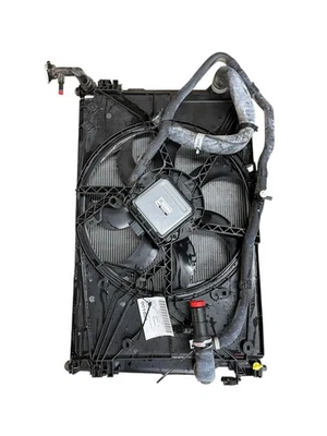2021-2024 TOYOTA VENZA 2.5L AWD RADIATOR CONDENSER FAN ENGINE ELECTRIL COOL PACK Foto 1 de 4
