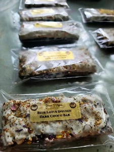 Blue Lotus Infused & Hemp Protein Dark Choco Bar [2pk] - Picture 1 of 2