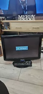 Samsung TV LCD HD 19" LE19R86BD con telecomando - Foto 1 di 7