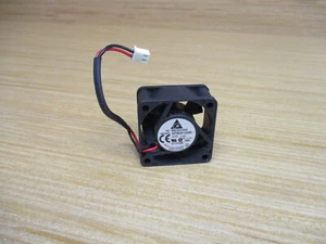 Delta Electronics EFB0412MD DC Brushless Fan - Picture 1 of 3