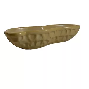 Avon Peanut Shaped Bowl Soap Dish Nuts Shells Light Brown Plastic 6.5" Novelty - Picture 1 of 8