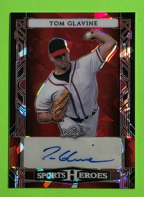 A 2024 HOJA HÉROES DEPORTIVOS TOM GLAVINE CRISTAL ROJO AUTOMÁTICO 3/6 BRAVES Foto 1 de 2