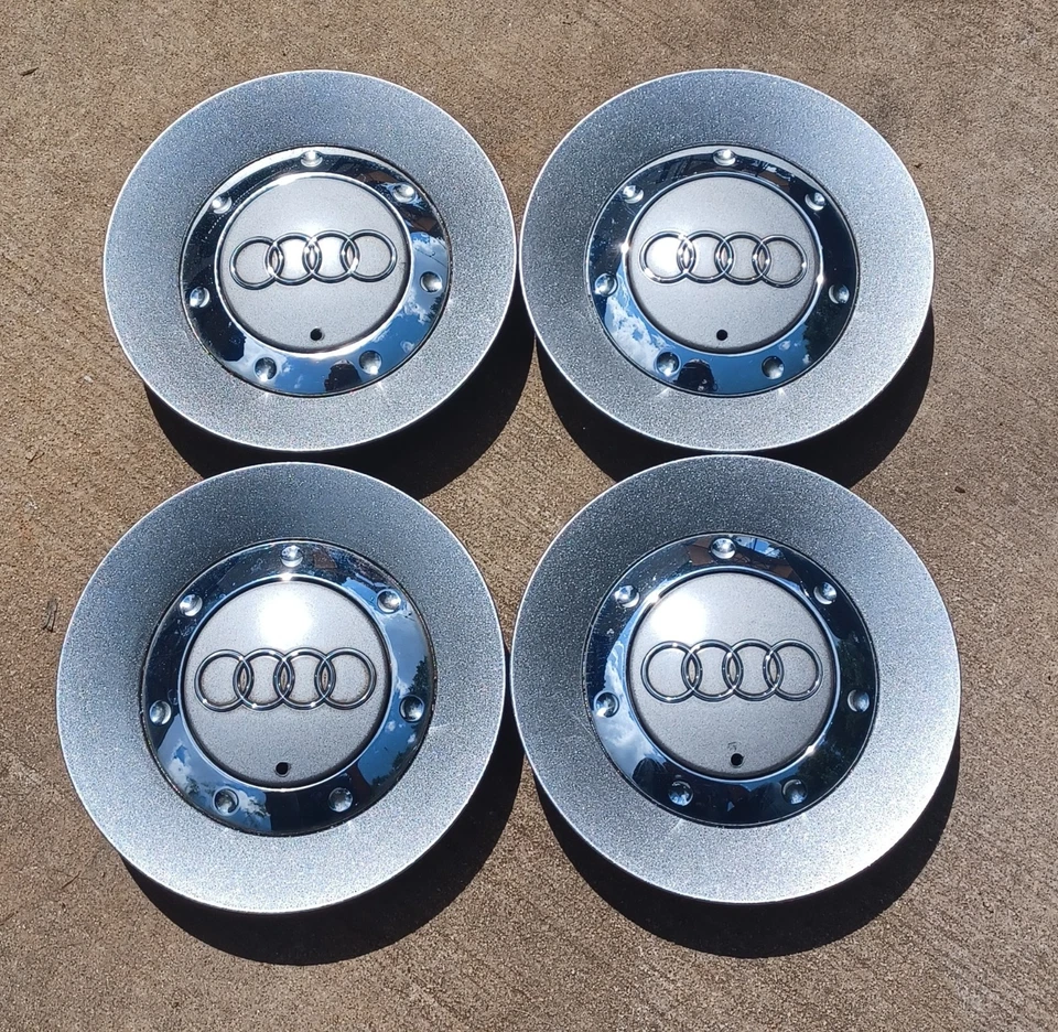 Juego de 4 tapas centrales audi a4, 2005-2011 número de pieza 8n0 601165 d repintado Foto 1 de 3