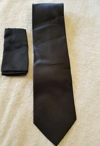 NWOT Romario Manzini Men's Neck Tie & Hanky set black microfiber - Picture 1 of 1