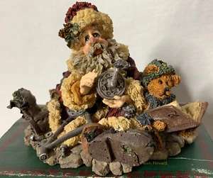 Boyds Bears Santas Challenge First Edition #3002 Santa Claus Christmas Figurine - Picture 1 of 12
