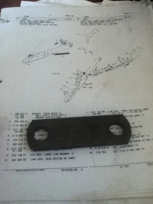 3113594R1 - A New Check Chain Strap For An IH 395, 474, 495, 574, 584 Tractors - Image 1 of 3