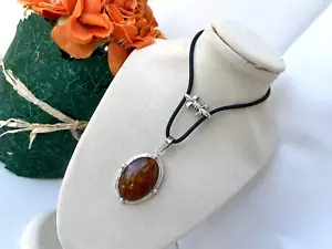 VINTAGE MODERNIST 925 SOLID STERLING SILVER AMBER PENDANT 24" NECKLACE SLIDER - Picture 1 of 14