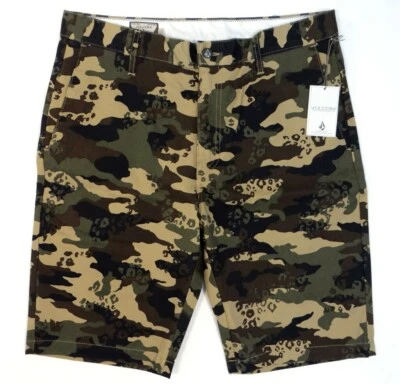 Volcom Vmonty Green & Brown Camouflage Camo Shorts Men's NWT - Image 1 of 2