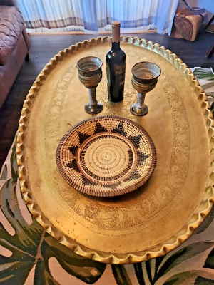 Huge Moroccan Brass Coffee Table VINT MCM 1950’s Rare 45 x 29 with stand - Image 1 of 4