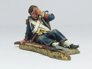 MINIATURAS DE EQUIPO GUERRA NAPOLEÓNICA NPL6005 GRANADERO FRANCÉS SENTADO HERIDO - Imagen 1 de 3