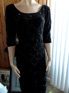 GENE SHELLEY BOUTIQUE INTERNATIONAL VINTAGE HAND BEADED DRESS - Bild 1 von 8