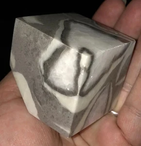 1000 Eye Stone Fossil Shell Jasper Solid Cube Protection /  Serenity 3.53oz - Picture 1 of 5