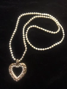 Goldfarbene Kunstperlen Herz Anhänger Herz Kunstperlen Perlen 16 Zoll Halskette - Bild 1 von 7