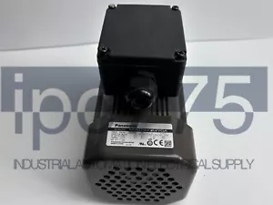 1PC NEW PANASONIC SERVO MOTOR M9MZ90GK4YGA - Bild 1 von 8