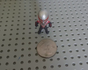 Hasbro Marvel Legends Avengers Spiderman mini figure cake topper - Picture 1 of 2