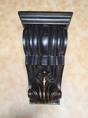 Aplique de pared de madera sintética Bombay Co. estante de ménsula acabado resina nogal Foto 1 de 4