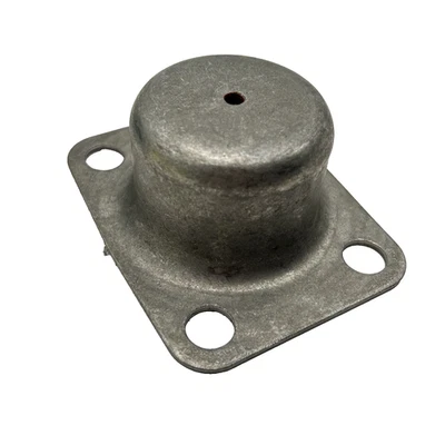 NOVO 1980 - 1989 Ford F150 F250 F350 Bronco E250 tampa de rolamento de eixo D8TZ-3147-A - Imagem 1 de 4