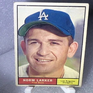 1961 Topps Norm Larker #130 Poor + Soft Corners Crease Baseball Card LA Dodgers - Picture 1 of 2