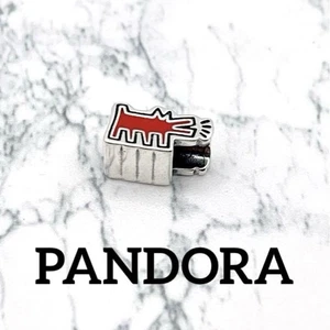 Charm Pandora 340 Keith Haring cane - Foto 1 di 3