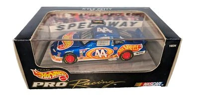 Coche Hot Wheels Pro Racing #44 1997 Kyle Petty Team Hot Wheels nuevo Foto 1 de 4