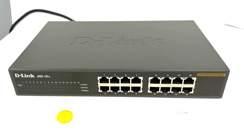 CONMUTADOR ETHERNETWORK EXPRESS D-LINK DSS-16+ 16 PUERTOS OAL 11" Foto 1 de 4