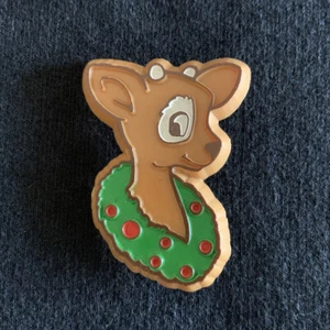 Broche de solapa de plástico para ciervos navideños Bambi con tarjetas de sello distintivo - Imagen 1 de 5