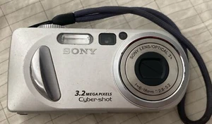 Sony Cyber-shot DSC-P8 3.2 MP Digital Camera Silver Untested, Parts only As-Is - Picture 1 of 9