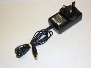 Adaptador de fuente de alimentación original Huntkey HKA02412020-4C 12V 2A cargador PS AC/DC - Imagen 1 de 3