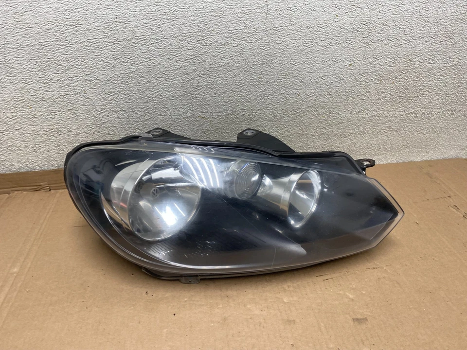 2010-2014 Volkswagen Golf MK6 GTI Right Passenger RH Halogen Headlight U8274 DW - Image 1 of 4