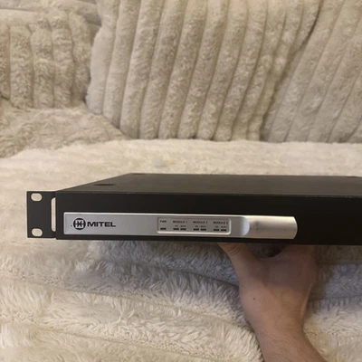 Mitel 5000 DEI Expansion, 580.1001, 2x DEM-16,”Power Cord, Rack Ears - Image 1 of 4