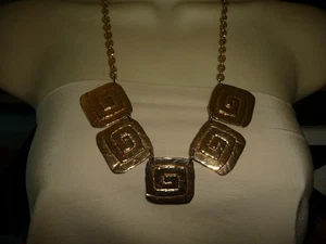 PARK LANE TEXTURE GOLD TONE METAL SQUARES ON GOLD TONE CHAIN BIB NECKLACE #24/26 - Picture 1 of 5