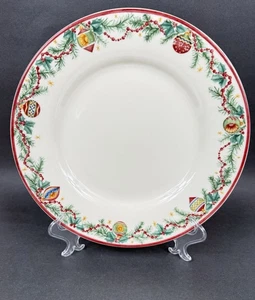 Pfaltzgraff Holiday Garland 11 1/8" Dinner Plate Christmas Ornaments Holly - Picture 1 of 6