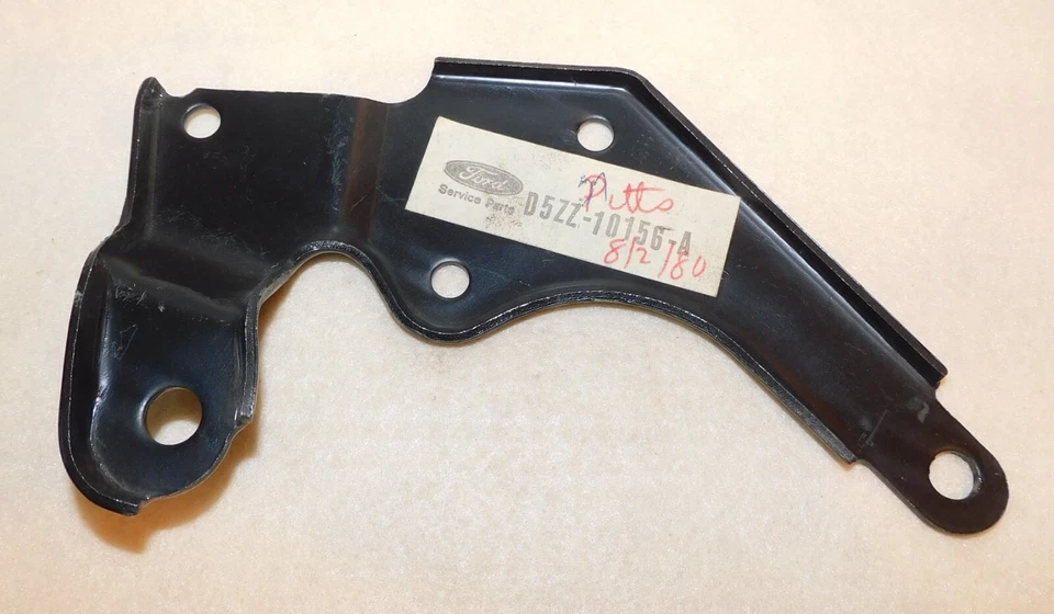 1975-1982 Ford Mustang Capri Fairmont Zephyr NOS 5.0 Ltr 302 SUPORTE ALTERNADOR - Imagem 1 de 3